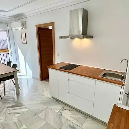 A 2 Min De La Playa Tren Directo Nuevo Y Comodo * Fuengirola