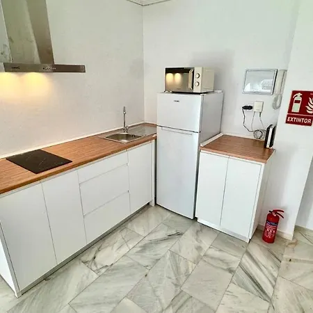 A 2 Min De La Playa Tren Directo Nuevo Y Comodo *