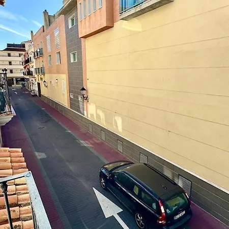 A 2 Min De La Playa Tren Directo Nuevo Y Comodo Appartamento Fuengirola