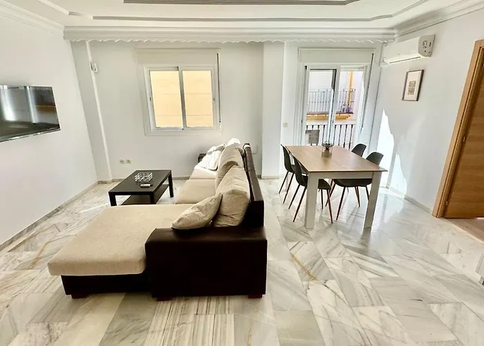 Apartment A 2 Min De La Playa Tren Directo Nuevo Y Comodo Fuengirola